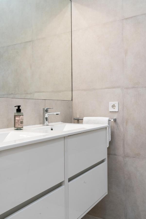 Puerta Real Home Apartment 1 เซบีญา ภายนอก รูปภาพ