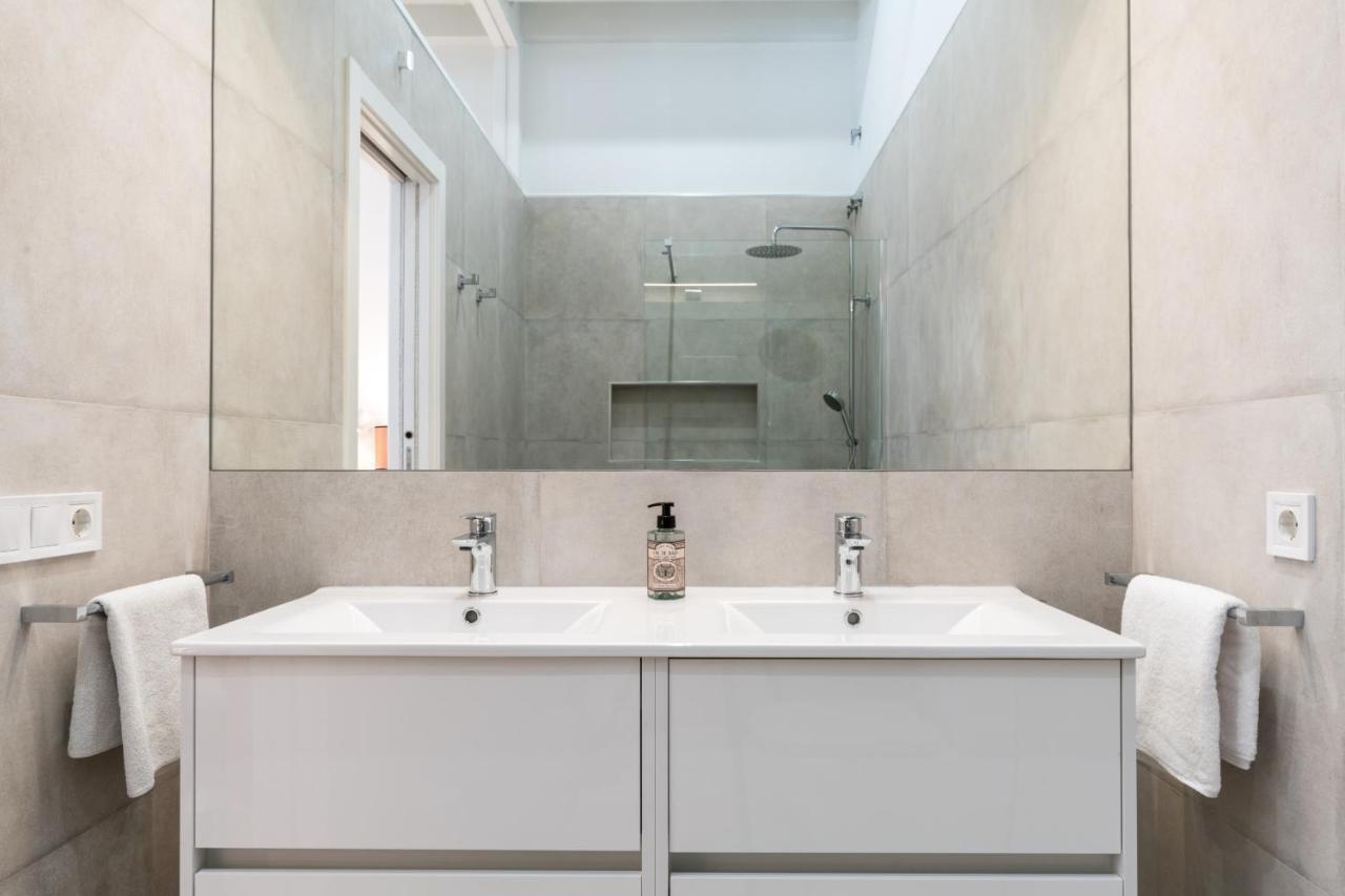 Puerta Real Home Apartment 1 เซบีญา ภายนอก รูปภาพ